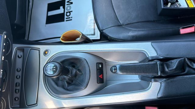 used 2004 BMW Z4 car, priced at $15,978