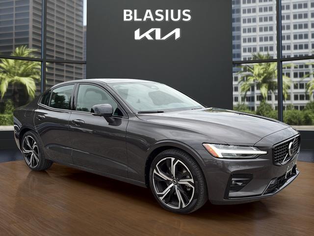 used 2024 Volvo S60 car, priced at $30,398
