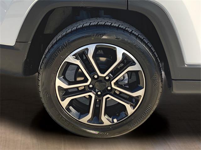 used 2024 Jeep Compass car, priced at $20,286