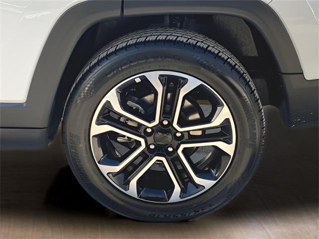 used 2024 Jeep Compass car, priced at $20,286