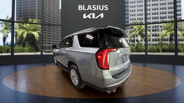 used 2024 GMC Yukon car, priced at $62,150