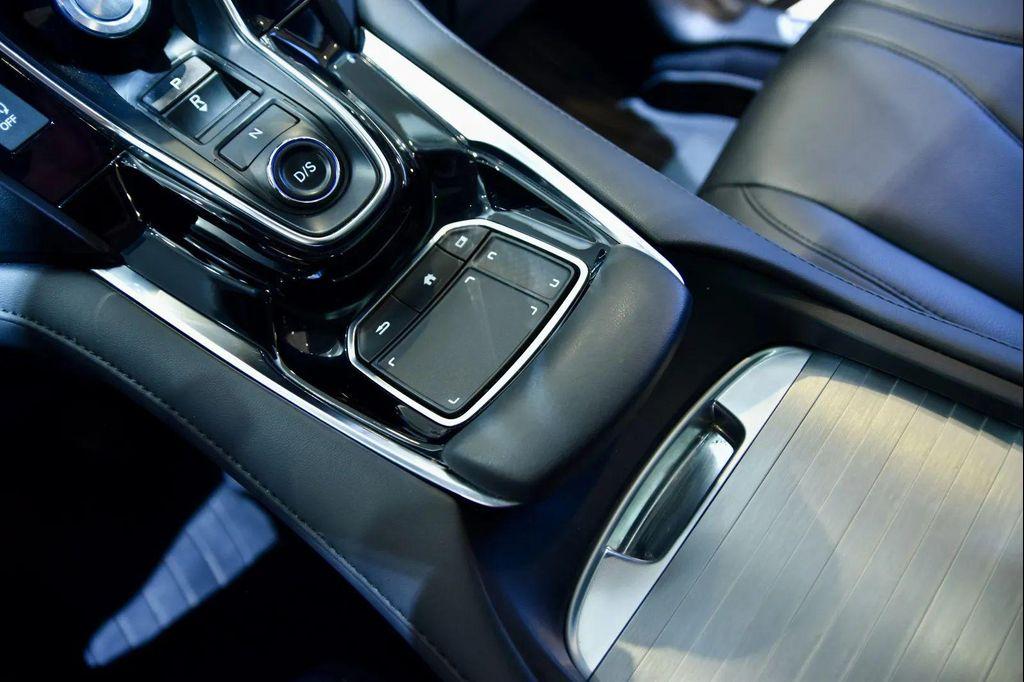 used 2020 Acura RDX car, priced at $24,990