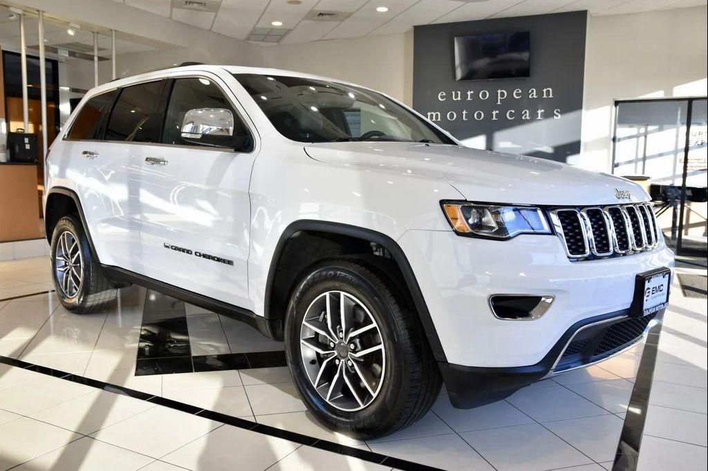 used 2022 Jeep Grand Cherokee car, priced at $24,990