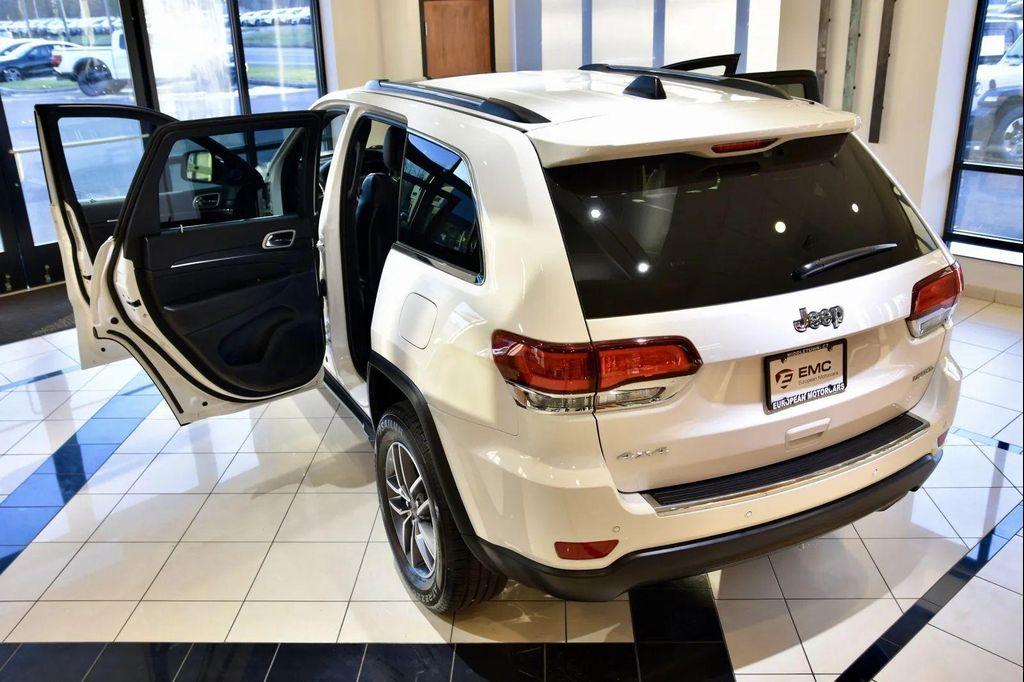 used 2022 Jeep Grand Cherokee car, priced at $24,990