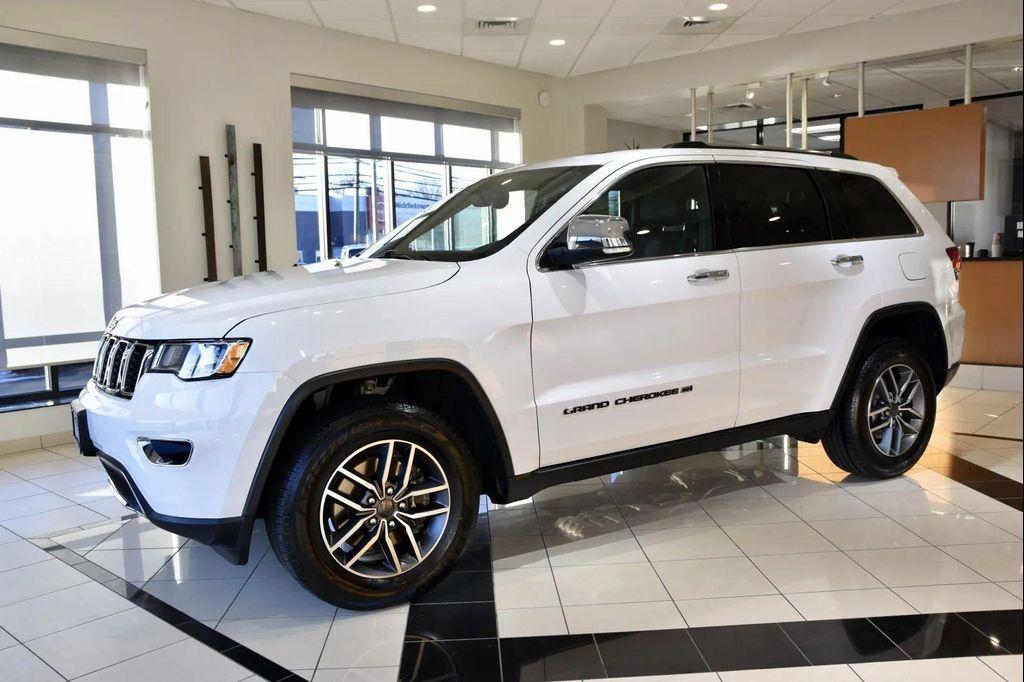 used 2022 Jeep Grand Cherokee car, priced at $24,990