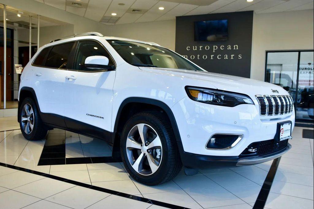 used 2021 Jeep Cherokee car, priced at $22,990