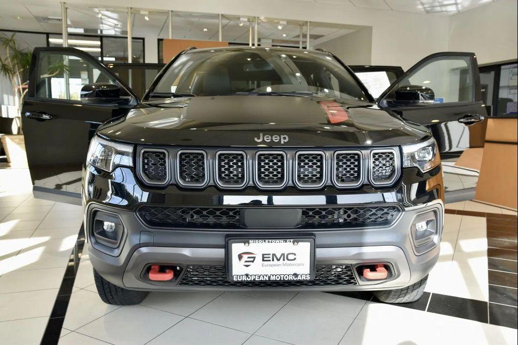 used 2023 Jeep Compass car, priced at $27,990