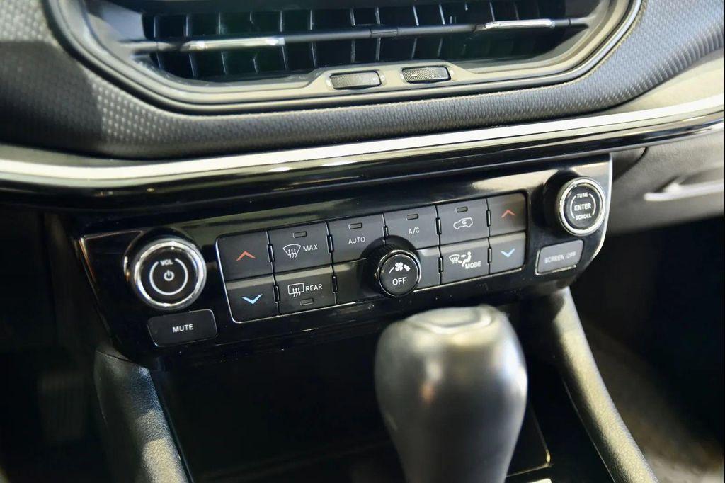 used 2023 Jeep Compass car, priced at $27,990