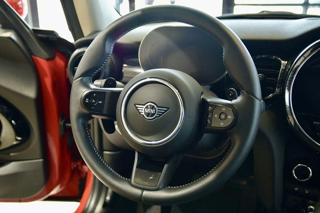used 2024 MINI Hardtop car, priced at $26,990