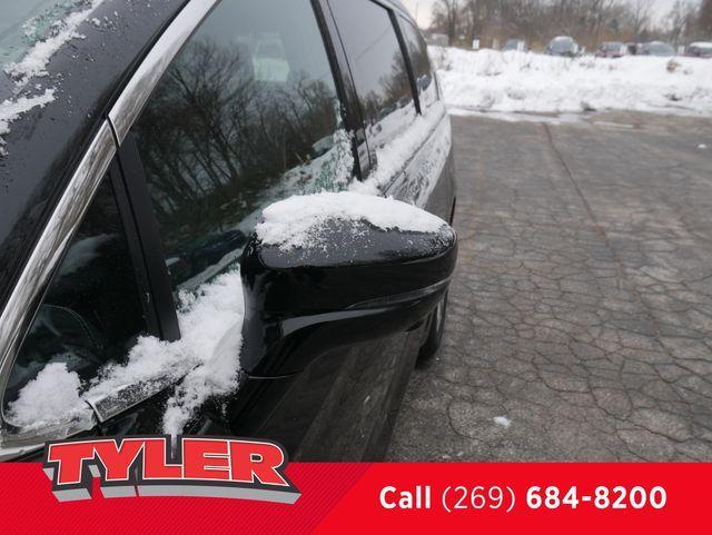 new 2026 Chrysler Pacifica car, priced at $49,290