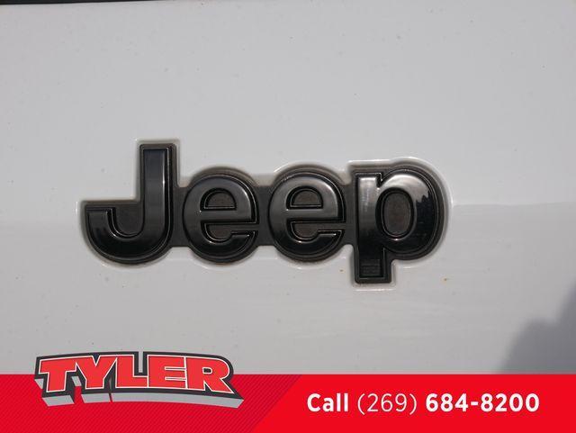 used 2023 Jeep Grand Cherokee L car, priced at $33,166