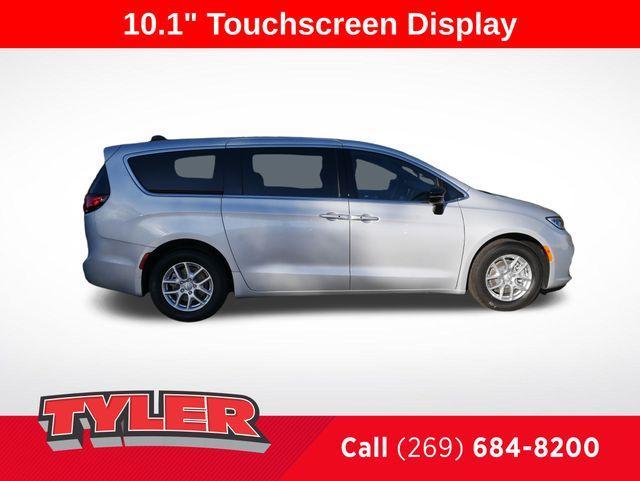 new 2026 Chrysler Pacifica car, priced at $40,861