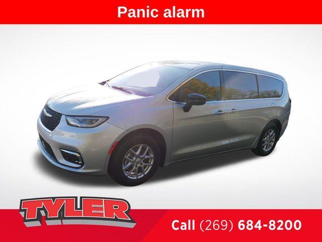 new 2026 Chrysler Pacifica car, priced at $40,861