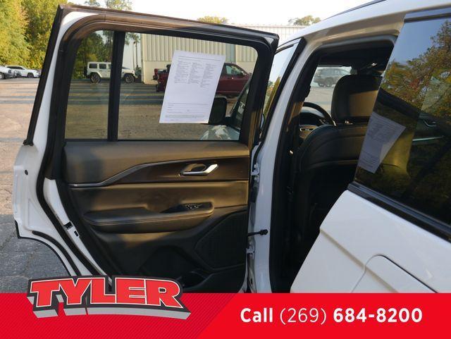 used 2023 Jeep Grand Cherokee car, priced at $29,652