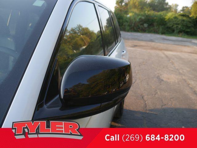 used 2023 Jeep Grand Cherokee car, priced at $29,652