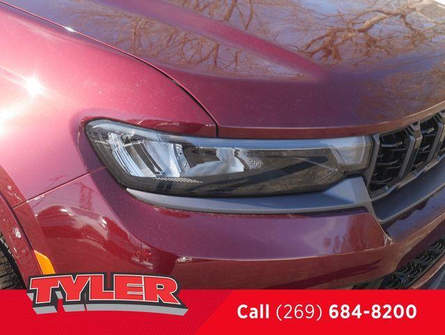 new 2026 Jeep Grand Cherokee car, priced at $50,619