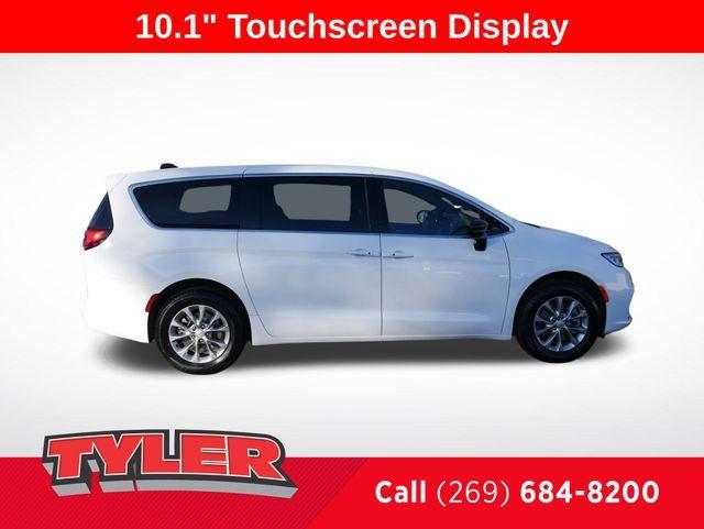 new 2026 Chrysler Pacifica car, priced at $43,260