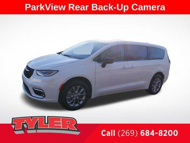 new 2026 Chrysler Pacifica car, priced at $43,260