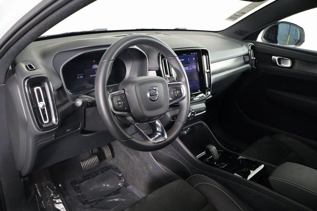 used 2023 Volvo C40 Recharge Pure Electric car, priced at $23,955