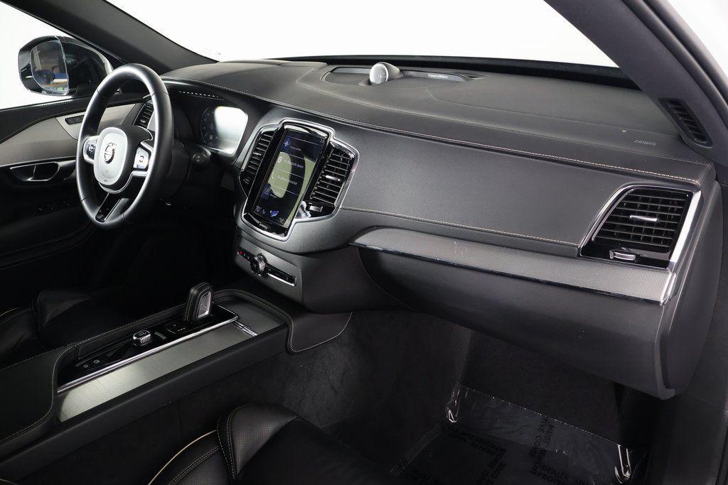 used 2022 Volvo XC90 Recharge Plug-In Hybrid car, priced at $31,955