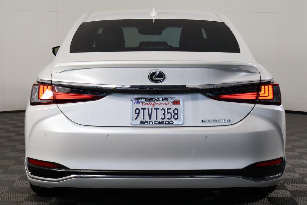 used 2025 Lexus ES 300h car, priced at $49,955