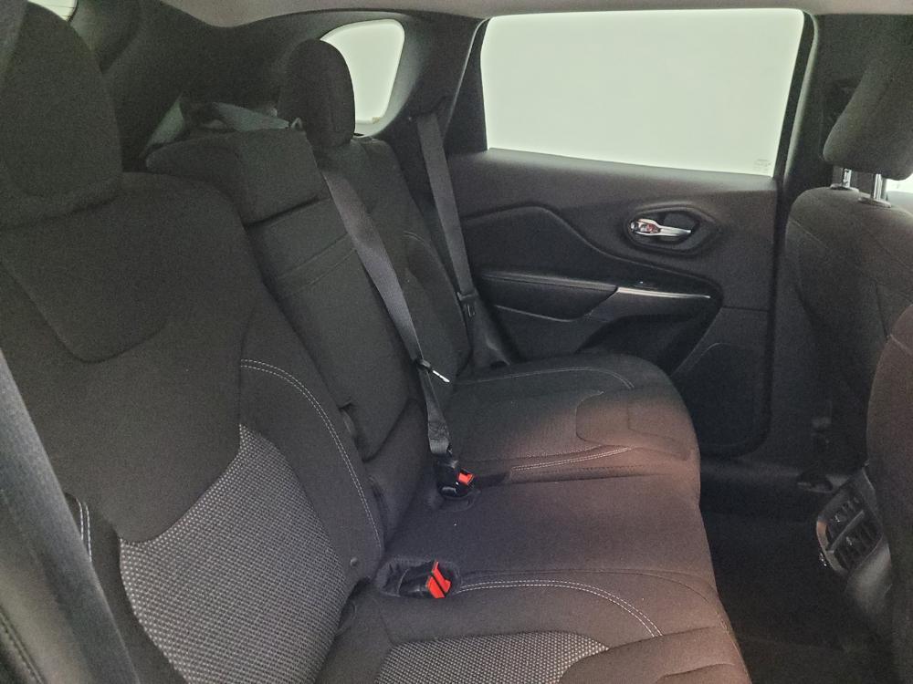 used 2019 Jeep Cherokee car, priced at $20,095