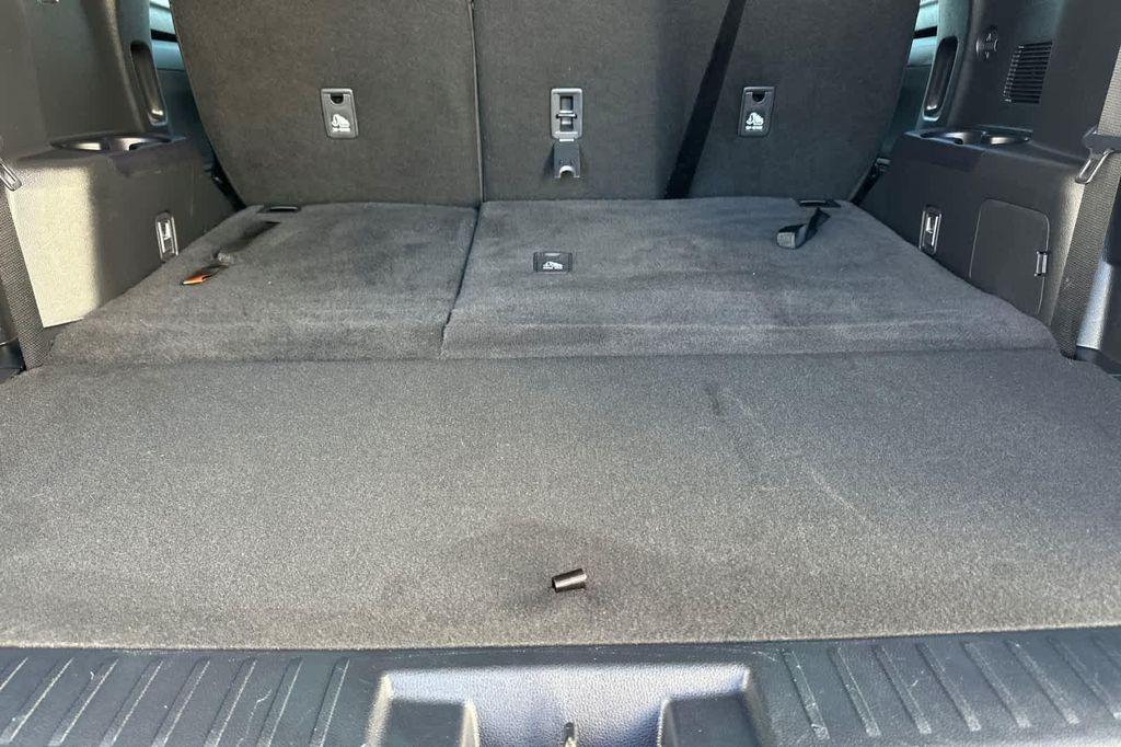 used 2023 Toyota Highlander car, priced at $34,977