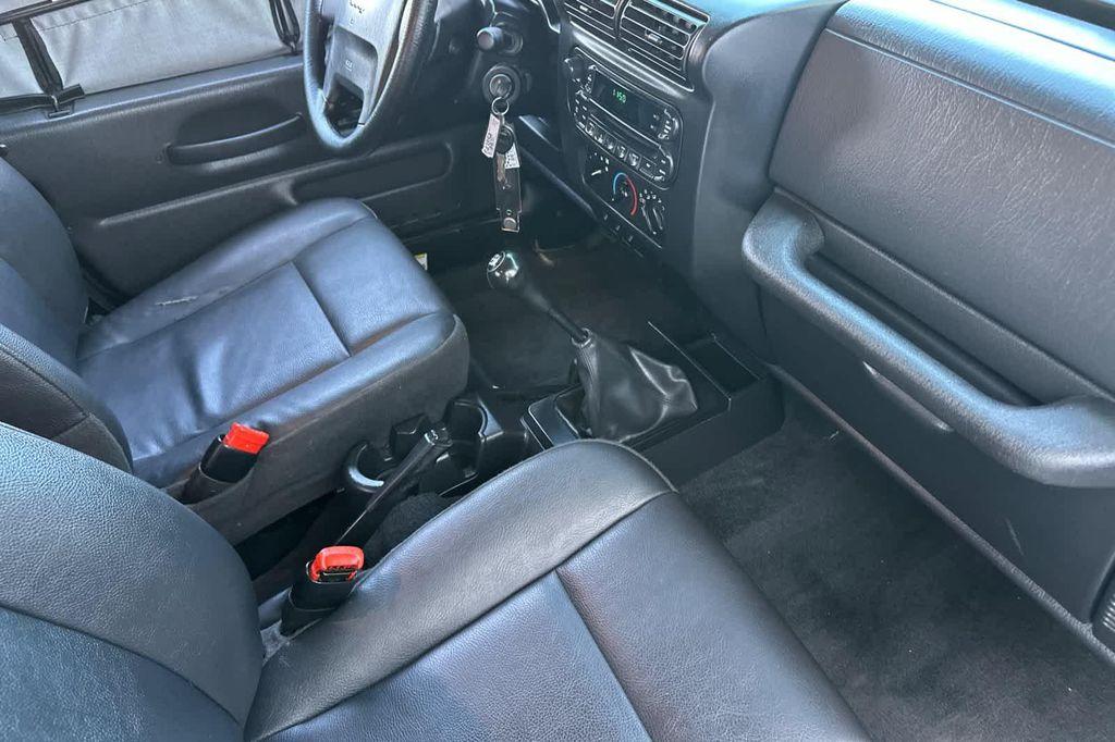 used 2006 Jeep Wrangler car, priced at $12,508