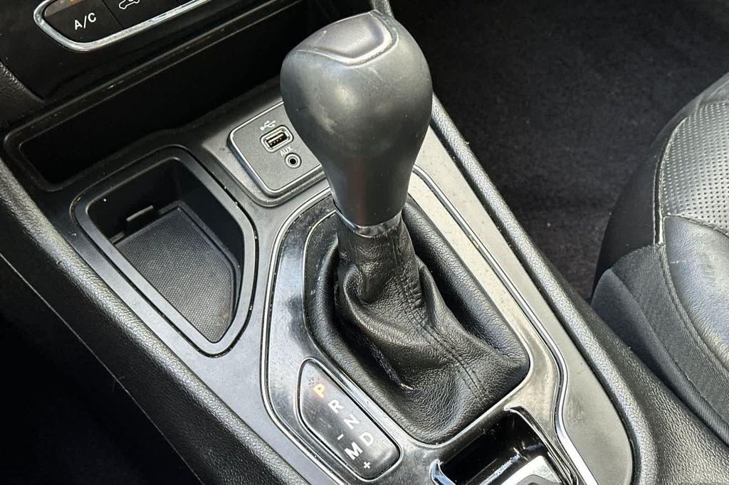 used 2019 Jeep Cherokee car, priced at $12,988