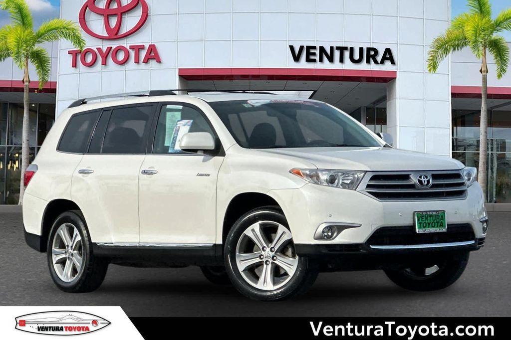 used 2013 Toyota Highlander car, priced at $20,988