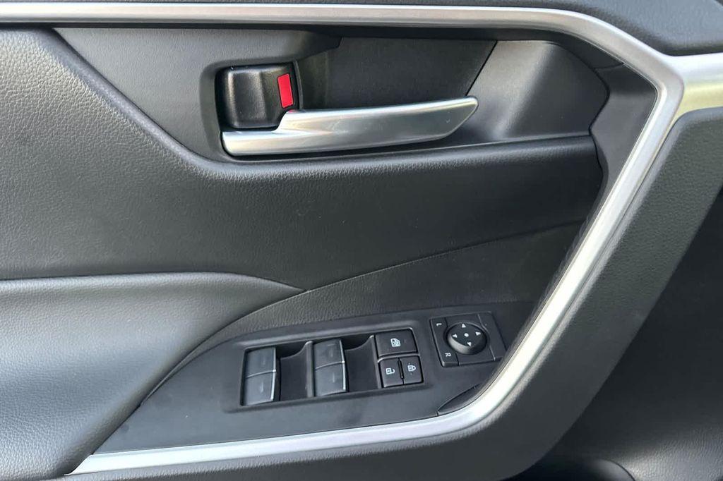new 2025 Toyota RAV4 car, priced at $35,869