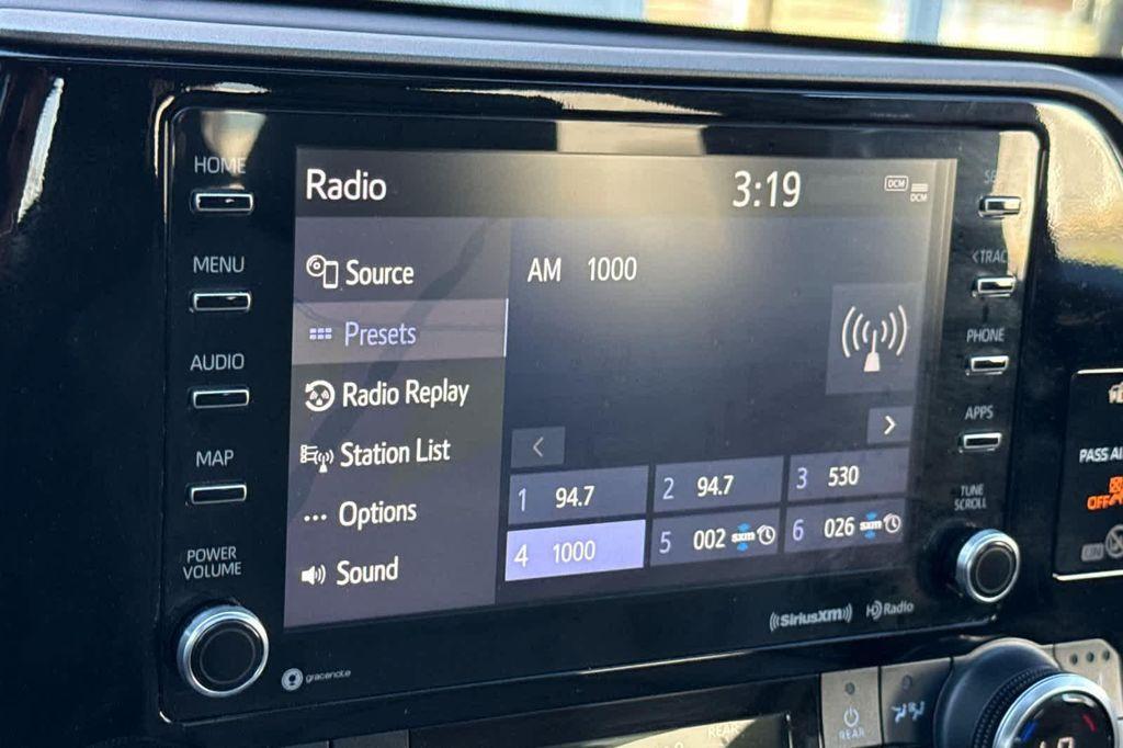 used 2022 Toyota Highlander car, priced at $27,888