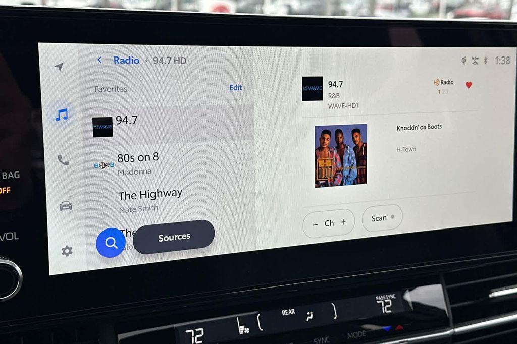 new 2026 Toyota Sienna car, priced at $60,889