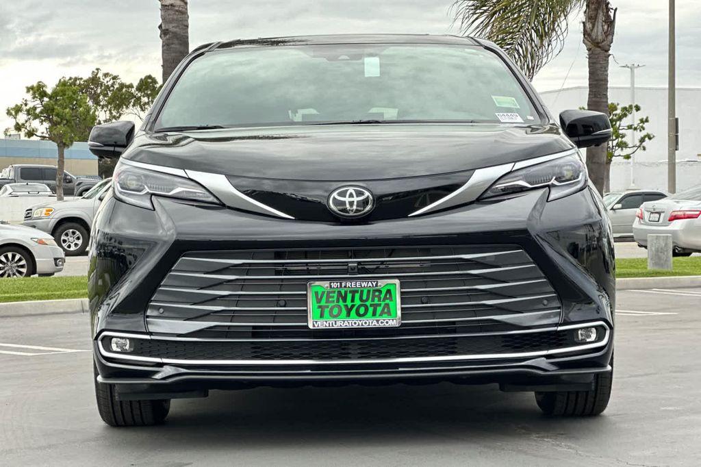 new 2026 Toyota Sienna car, priced at $60,889