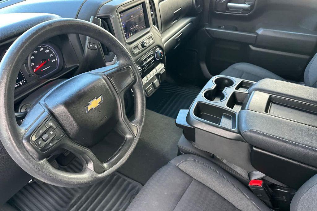 used 2022 Chevrolet Silverado 1500 car, priced at $25,735