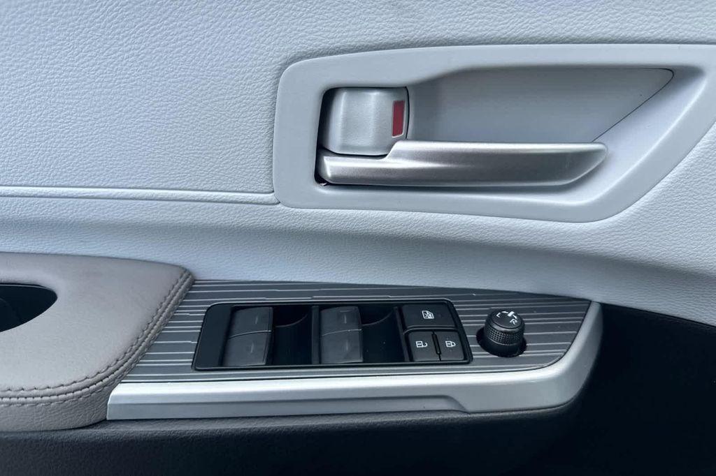 new 2026 Toyota Sienna car, priced at $48,300