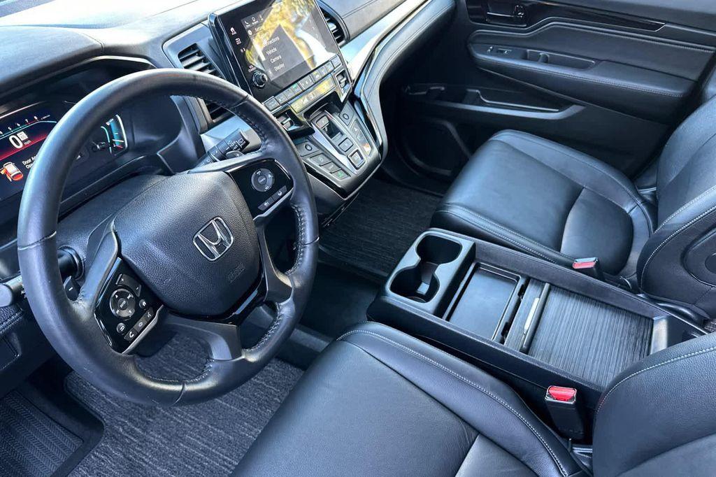 used 2023 Honda Odyssey car, priced at $37,988