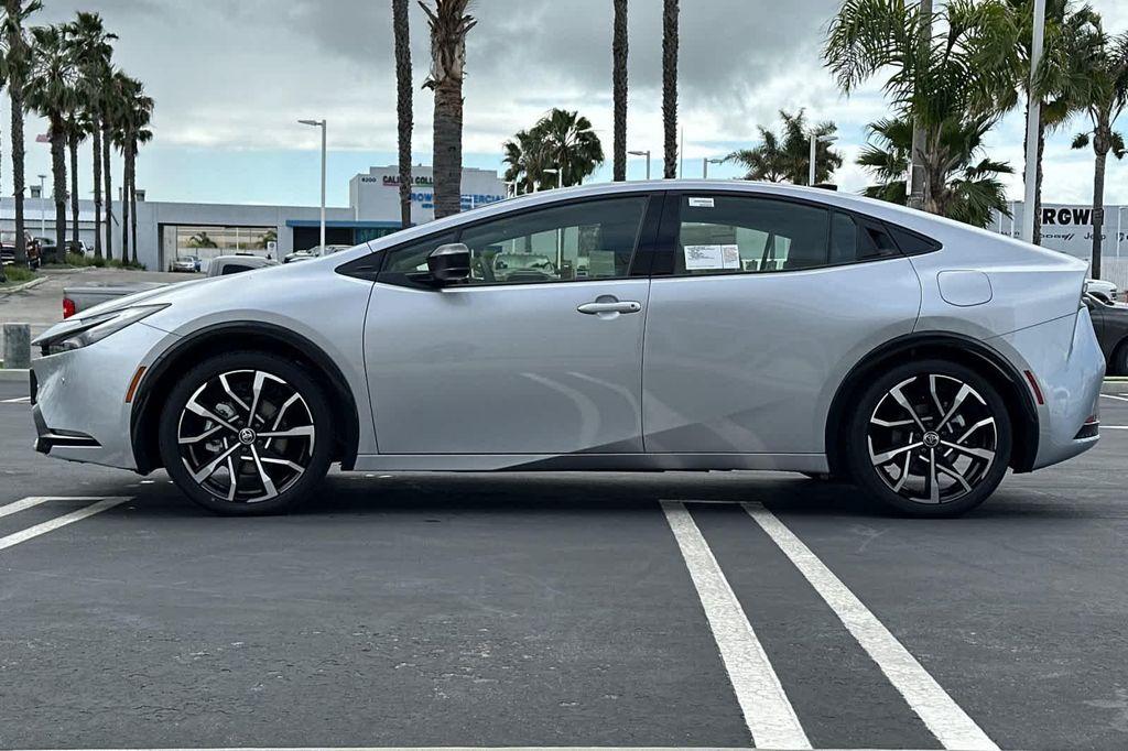 new 2026 Toyota Prius Plug-In Hybrid car, priced at $38,539