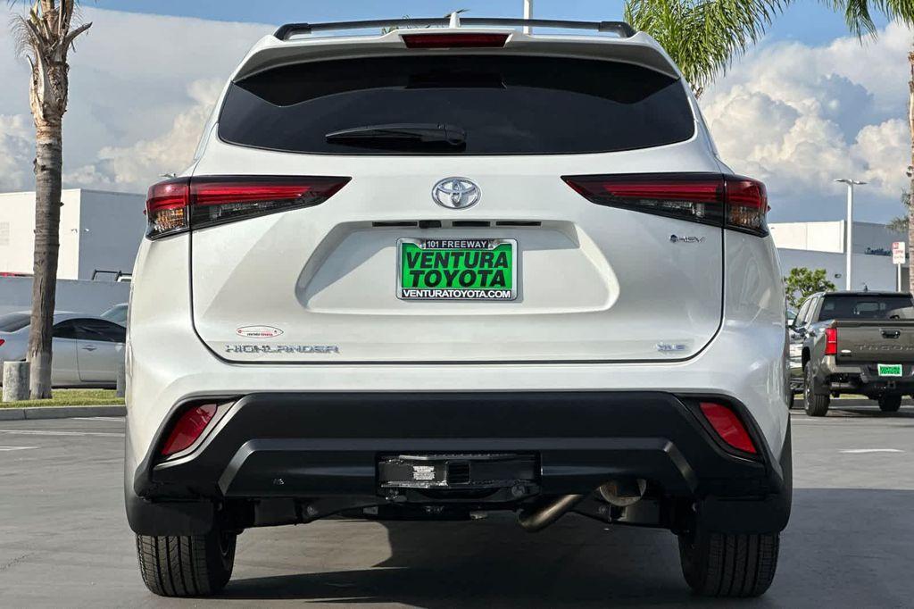 new 2026 Toyota Highlander Hybrid car, priced at $51,077