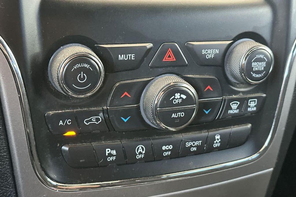 used 2019 Jeep Grand Cherokee car, priced at $18,838