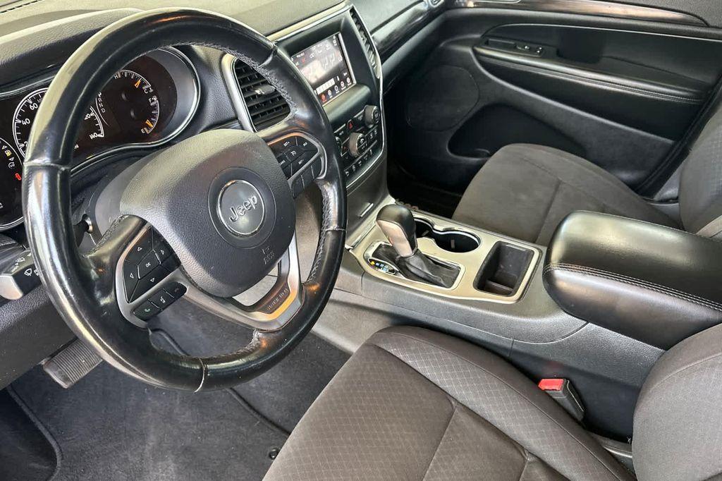 used 2019 Jeep Grand Cherokee car, priced at $18,838