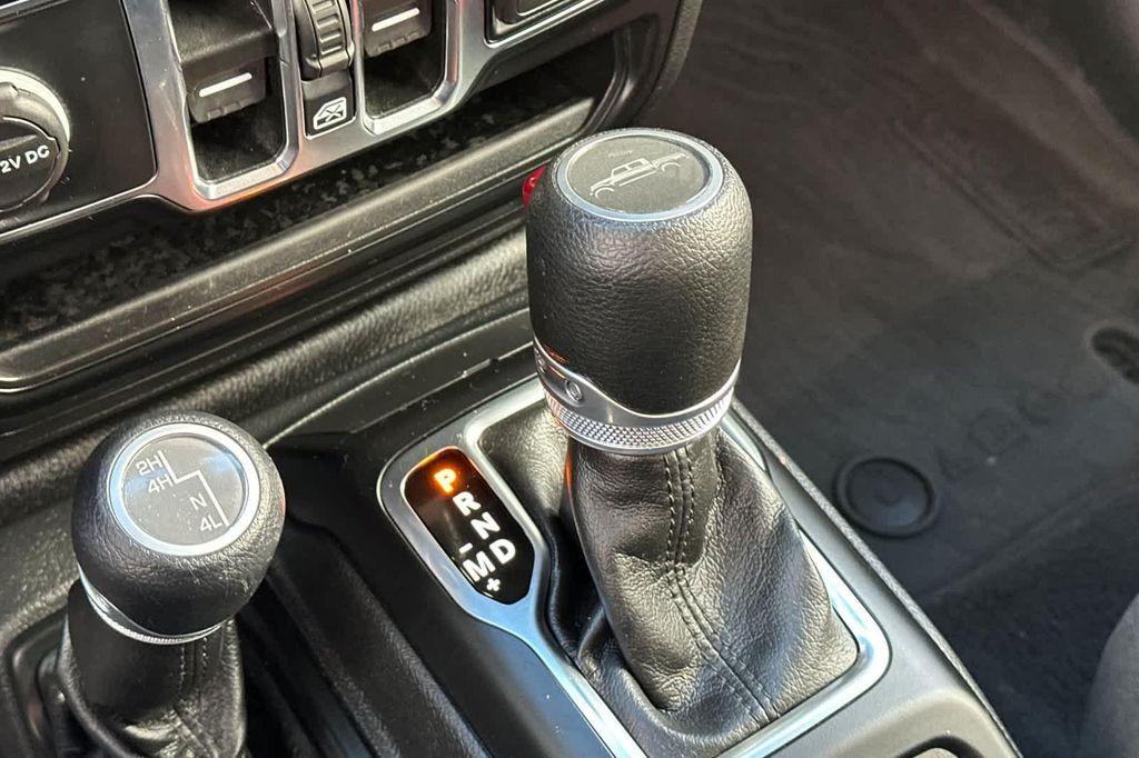 used 2022 Jeep Gladiator car, priced at $29,531