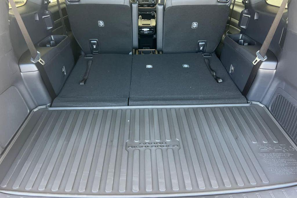 new 2026 Toyota Grand Highlander Hybrid car, priced at $62,968