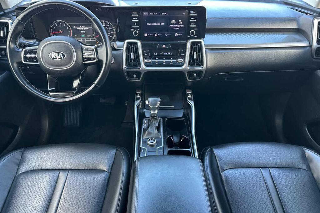 used 2021 Kia Sorento car, priced at $19,674