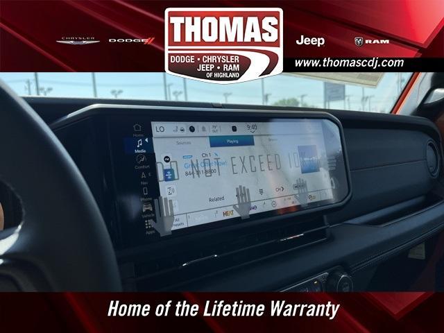 new 2025 Jeep Gladiator car, priced at $58,391