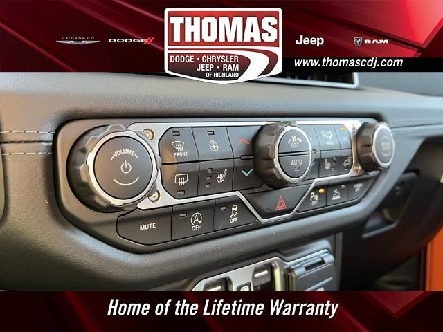 new 2025 Jeep Gladiator car, priced at $58,391