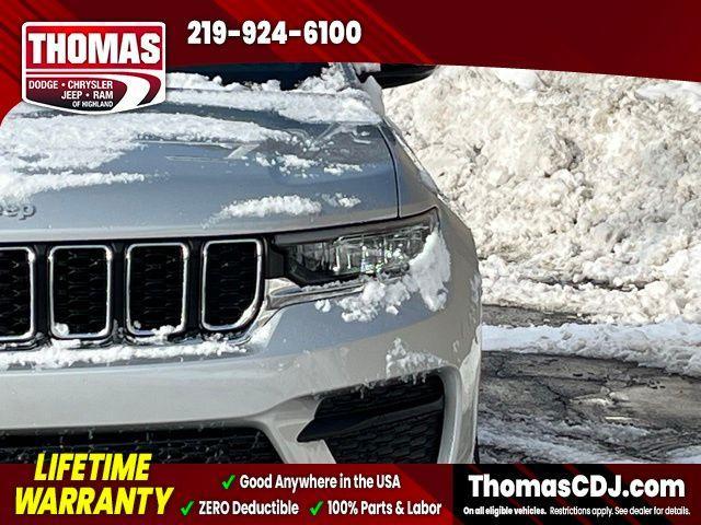 new 2025 Jeep Grand Cherokee car, priced at $38,084