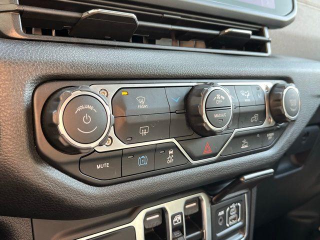 used 2025 Jeep Wrangler 4xe car, priced at $29,000