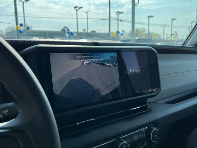 used 2025 Jeep Wrangler 4xe car, priced at $29,000