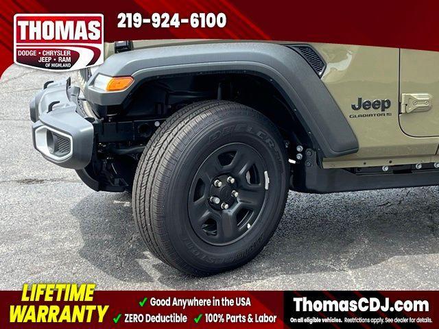new 2026 Jeep Gladiator car, priced at $38,120